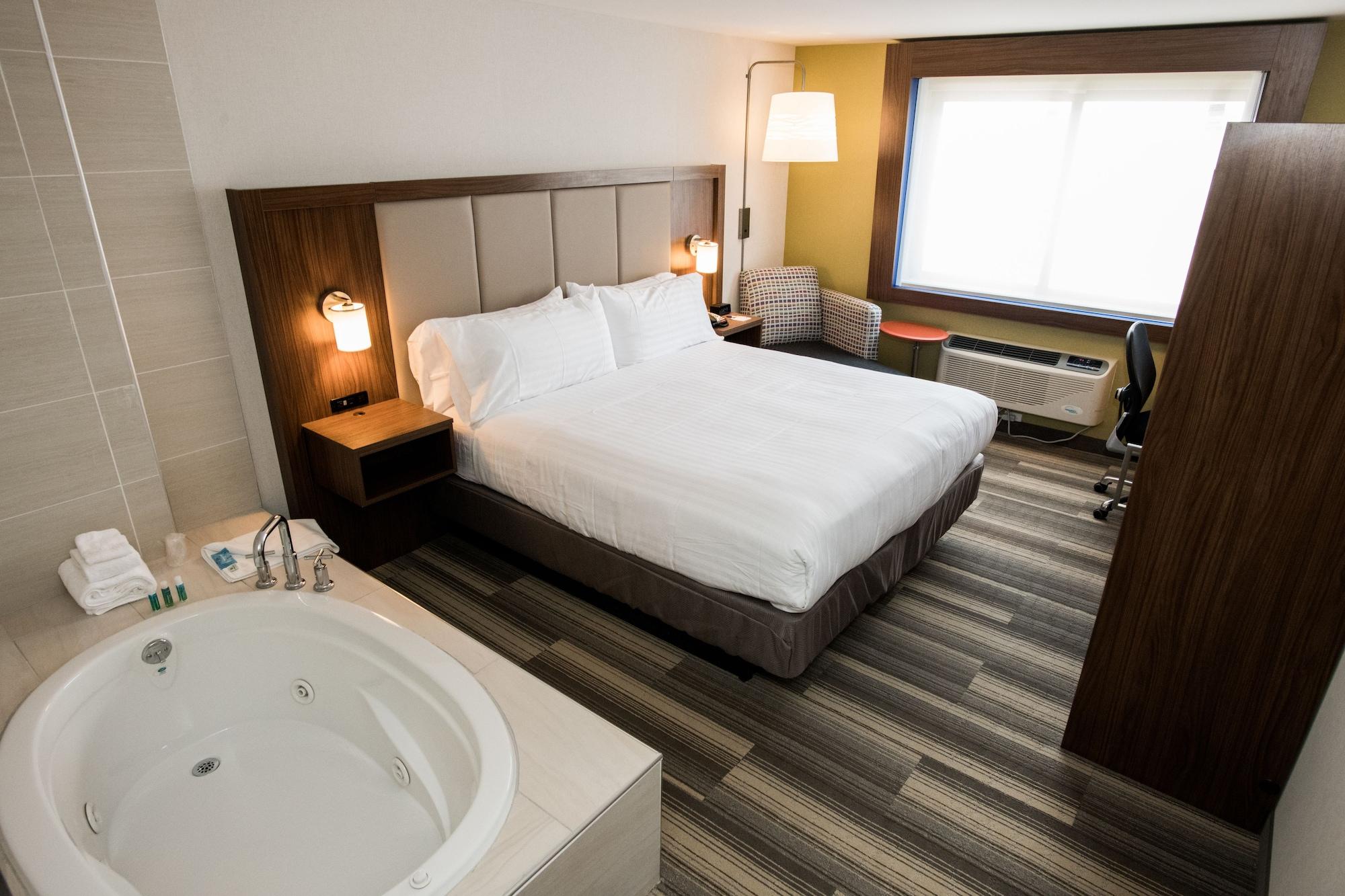 Holiday Inn Express Laguardia Airport, An Ihg Hotel New York Exterior foto