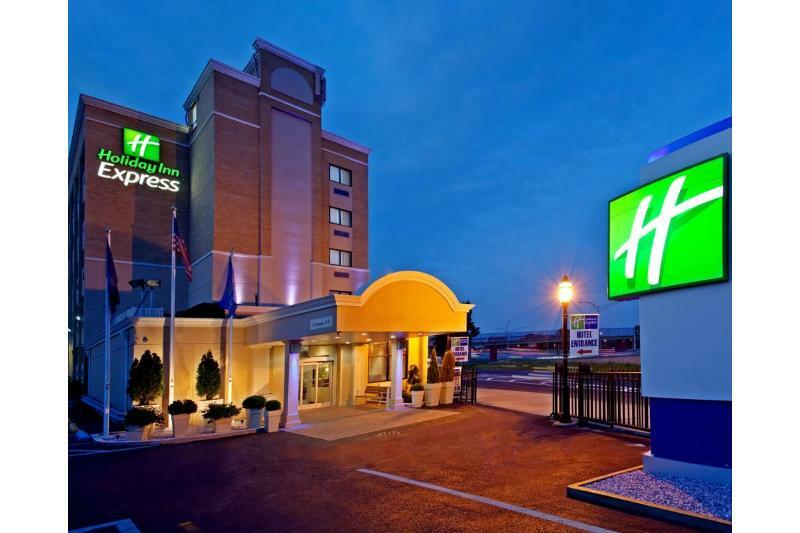 Holiday Inn Express Laguardia Airport, An Ihg Hotel New York Exterior foto